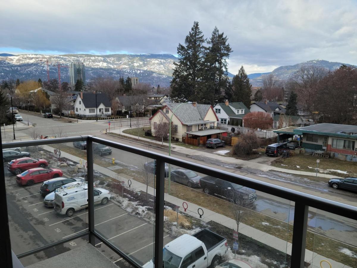Cozy Studio Suite, 15Min Walk To Downtown Kelowna Exterior photo